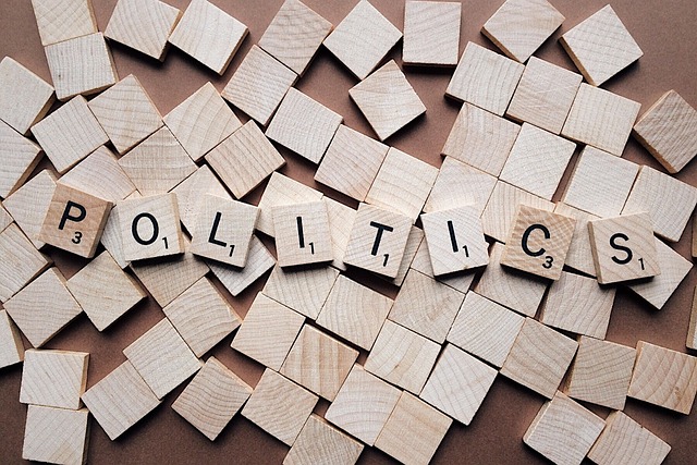 The Relationship Between Leadership & Politics